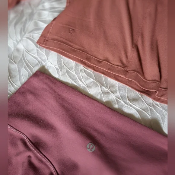 Lululemon SET! - Picture 2 of 5